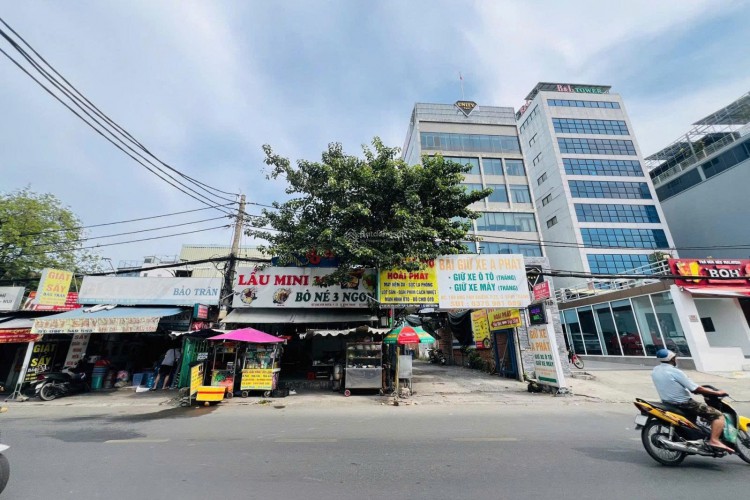 Bán 107-109-11 Ung Văn Khiêm - DT 13x48m - Cấp 4 - HĐT 120tr/thg - Giá 140 tỷ!