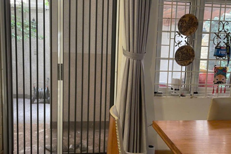 Bán biệt thự 99 Nguyễn Thị Thập - 10x22m - Hầm + 4 tấm - Giá 52 tỷ!