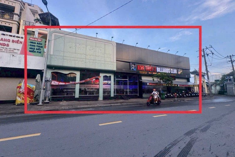 Bán góc 2MTKD 484Q Nơ Trang Long - DT 26x18m - Một lầu - HĐT 110tr/thg - Giá 43 tỷ!