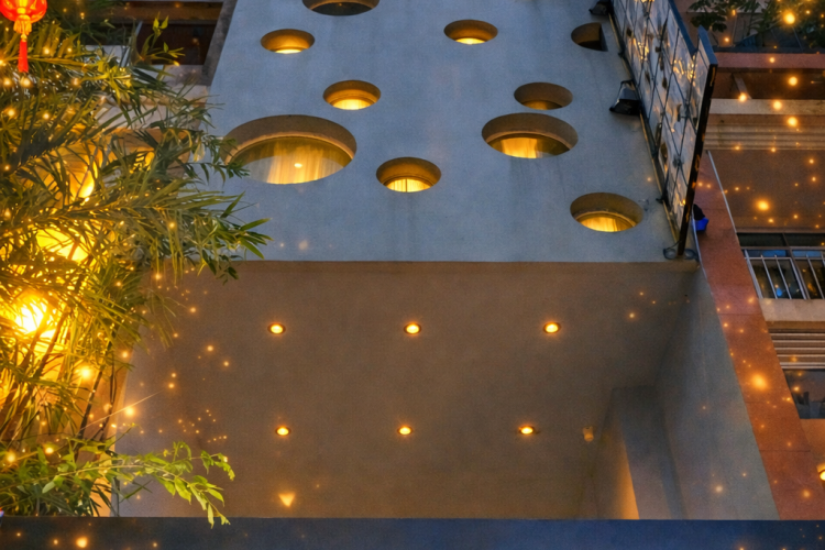 Bán khách sạn 270 Lý Tự Trọng - DT 4x20m - Hầm + 8 tầng - HĐT 135tr/thg - Giá 120 tỷ!