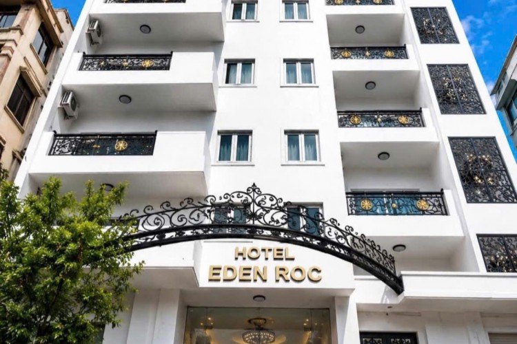 Bán khách sạn 34A Tăng Bạt Hổ - 15x15m - 6 tầng - KT 200tr/thg - Giá 53 tỷ!