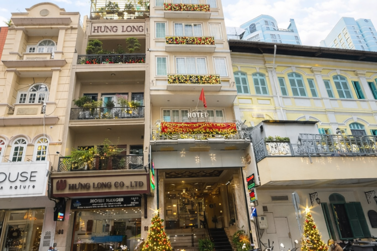 Bán khách sạn 84 Mạc Thị Bưởi - DT 5,1x18m - Hầm + 10 tầng - Giá 188 tỷ!