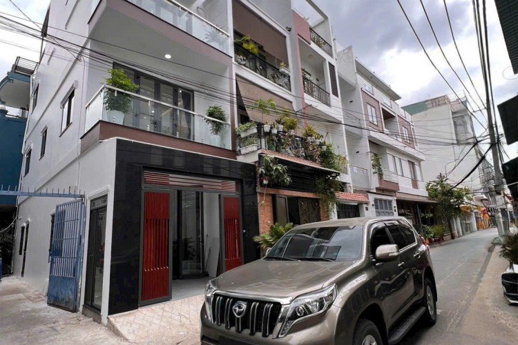 Bán nhà 110/29 Tô Hiệu - 4x14m - 3,5 tấm nhà đẹp - Giá 8,8 tỷ!