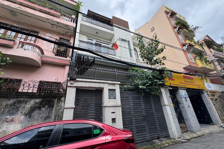 Bán nhà 11/14 Nguyễn Văn Mại - DT 6x20m - 5 tấm - Giá 23 tỷ!