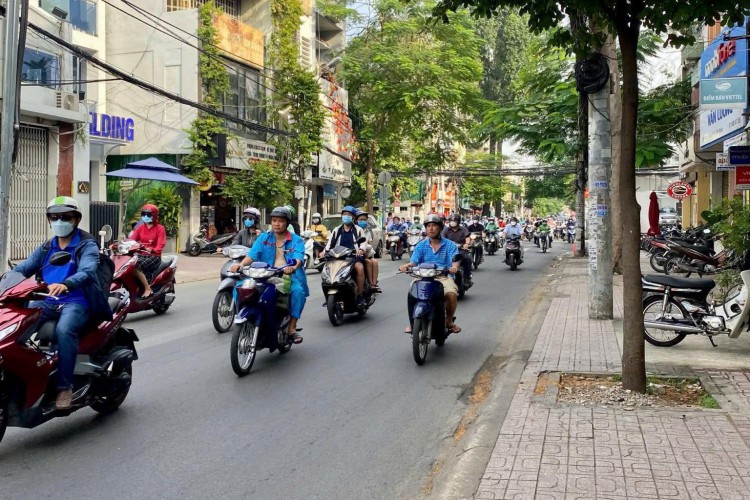 Bán nhà 130bis Trần Huy Liệu - 4x12,5m - 8 tầng - Giá 21 tỷ!