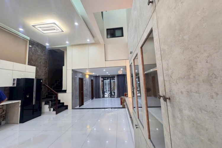 Bán nhà 156/5/18 Tô Hiến Thành - 6x13m - 3 tấm - Giá 18,5 tỷ!
