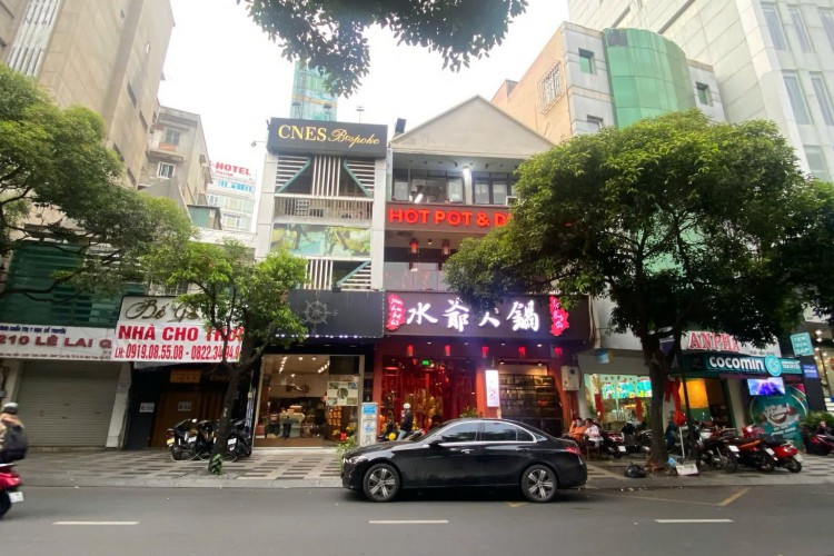 Bán nhà 204-206 Lê Lai - 11x21m - 3 tầng - HĐT 350tr/thg - Giá 210 tỷ!