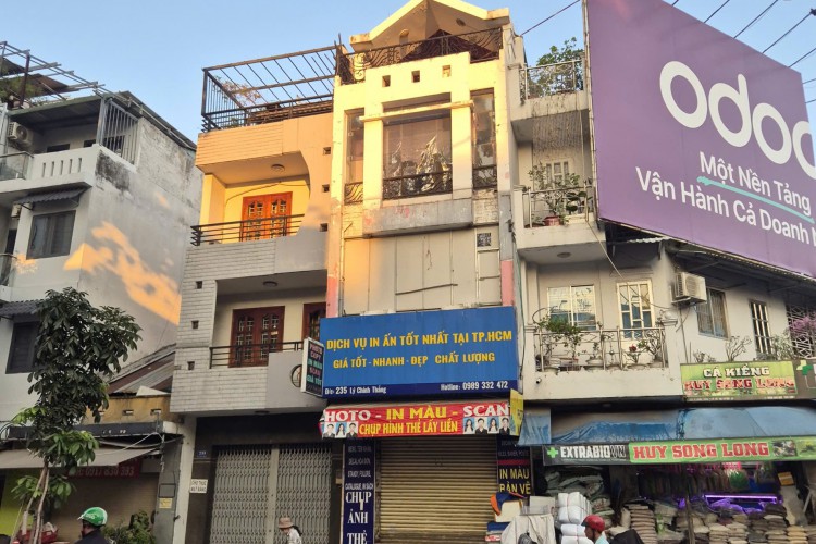 Bán nhà 235 Lý Chính Thắng - 4x15m - 4 tấm - Giá 27,8 tỷ!