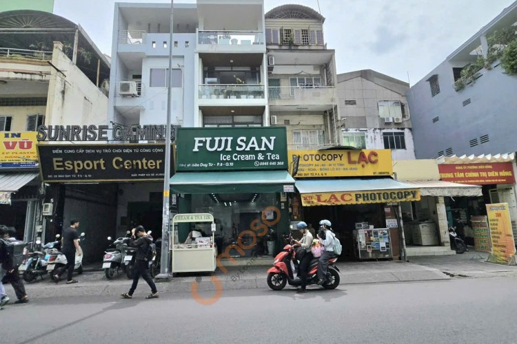 Bán nhà 27 Đào Duy Từ - DT 4x27m - 4,5 tấm thang máy - Giá 35 tỷ!