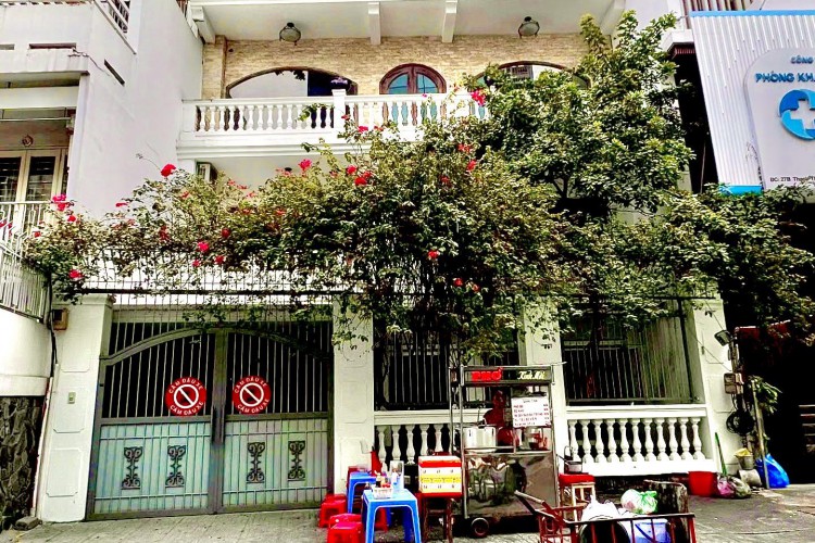 Bán nhà 27A Thạch Thị Thanh - DT 10x23m - 4 tấm - Giá 125 tỷ!