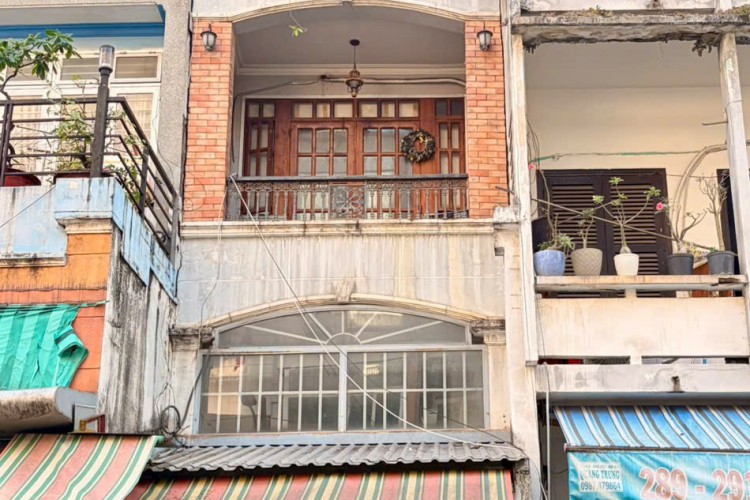 Bán nhà 287 Trần Nhân Tôn - DT 3,3x10m - 5 tấm - Giá 9,3 tỷ!