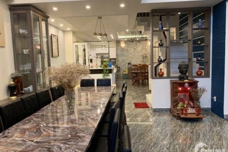 Bán nhà 40/60/26B Nguyễn Khoái - DT 5x17m - 5 tấm - KT 70tr/thg - Giá 11,5 tỷ!