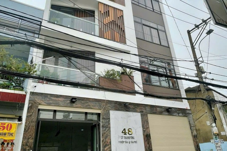 Bán nhà 48 Lý Thánh Tông - DT 7x10m - 4 tấm mới xây - Giá 12,9 tỷ!