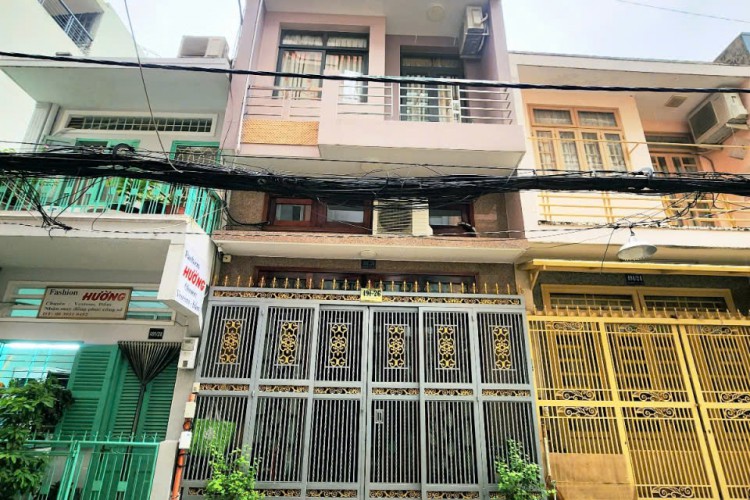 Bán nhà HXH 491/21 Lê Văn Sỹ - DT 4,5x12m - 6 tấm - 12PN - Giá 13 tỷ!