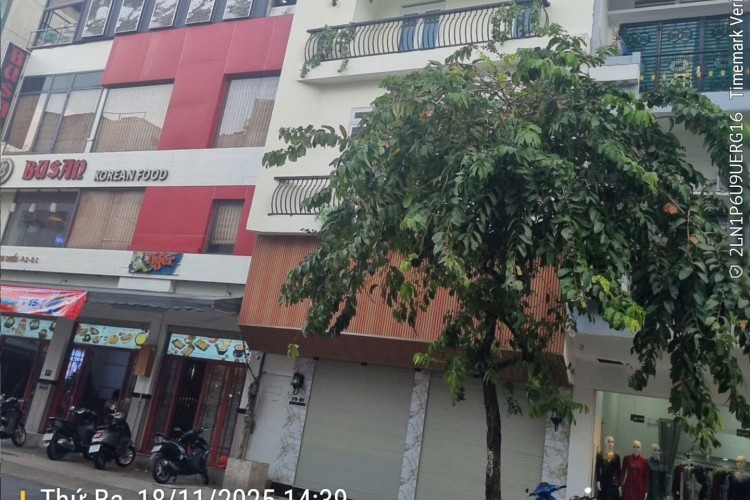 Bán nhà 579-581 Nguyễn Đình Chiểu - DT 6x11m - 5 tấm - Giá 36 tỷ!