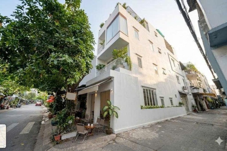 Bán nhà 79 Nhất Chi Mai - 4x18m - 3,5 tấm - Giá 15 tỷ!