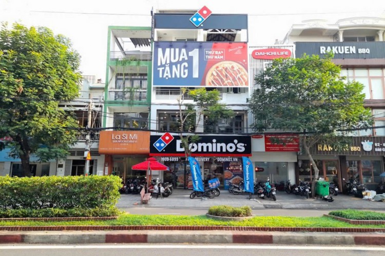 Bán nhà 88-90 Bàu Cát - DT 8x18m - 4 tầng - HĐT 110tr/thg - Giá 65 tỷ!