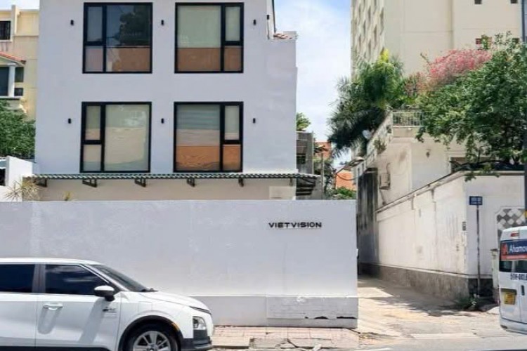 Bán nhà góc 204A Điện Biên Phủ - 10x24m - 3 tầng - HĐT 150tr/thg - Giá 120 tỷ!