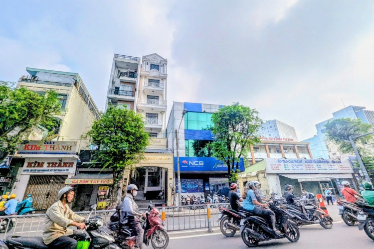 Bán nhà góc 493A Trường Chinh - DT 5,5x28m - 2 tầng - HĐT 126tr/thg - Giá 54 tỷ!