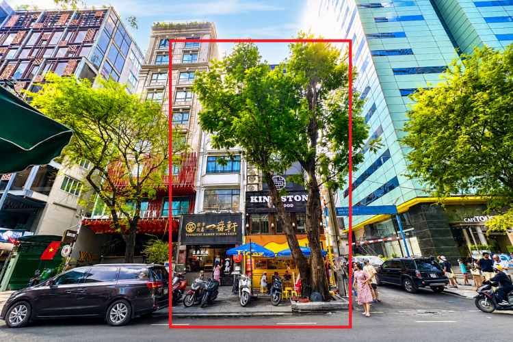 Bán nhà góc 8A-8A1 Lê Thánh Tôn - 10x24m - 6 tấm - HĐT 390tr/thg - Giá 330 tỷ!