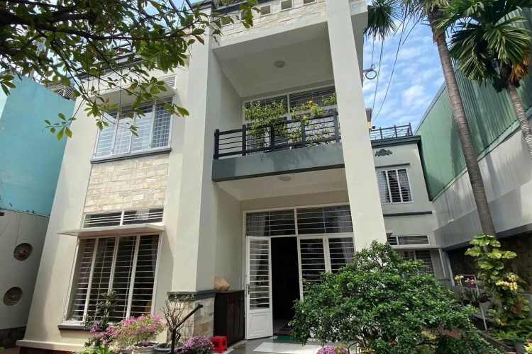 Bán nhà MTKD 309 Thống Nhất - DT 10x33m - 3 tầng - Giá 48 tỷ!