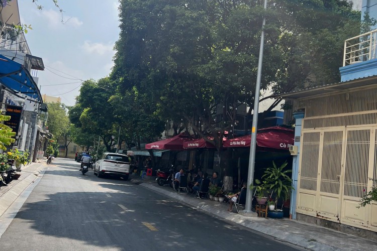 Bán nhà U10 Bạch Mã - 4x25m - Một lầu - Giá 25,5 tỷ!