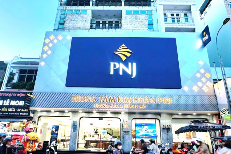 Bán siêu phẩm MTKD 204-206-208 Tân Hương - DT 12x18m - Khu tiệm vàng - 4 tấm - Giá 75 tỷ!