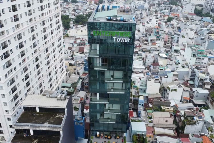 Bán toà 290 Bến Vân Đồn - DT 12x38m - 2 hầm + 16 tầng - KT 2,5 tỷ/năm - Giá 650 tỷ!