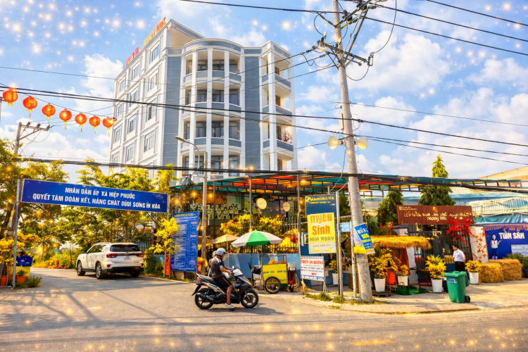 Bán toà góc 1874B Lê Văn Lương - DT 12x50m - 6 tầng - HĐT 70tr/thg - Giá 35 tỷ! 