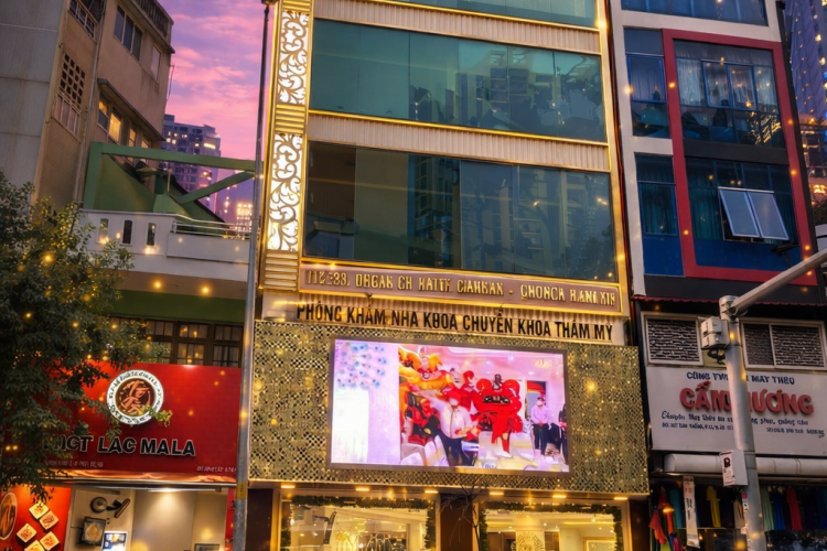 Bán toà nhà 163-165 Cao Thắng - DT 8x15m - 5 tầng - HĐT 120tr/thg - Giá 62 tỷ!