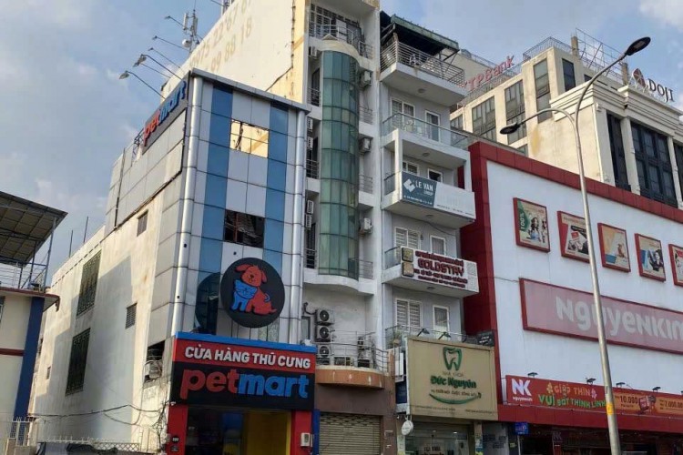 Bán toà nhà 220 Phan Đăng Lưu - DT 4x19m - 6 tầng thang máy - Giá 31 tỷ!