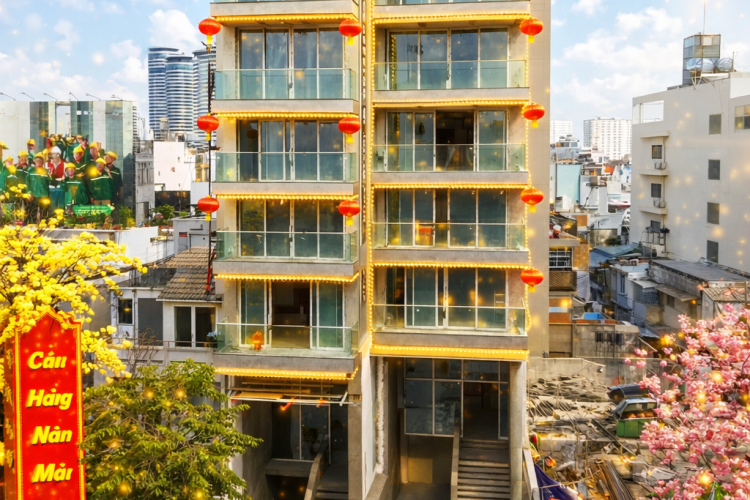 Bán toà nhà 33B-33C Nguyễn Hữu Cảnh - DT 10x30m - Hầm + 7 tầng - Giá 280 tỷ