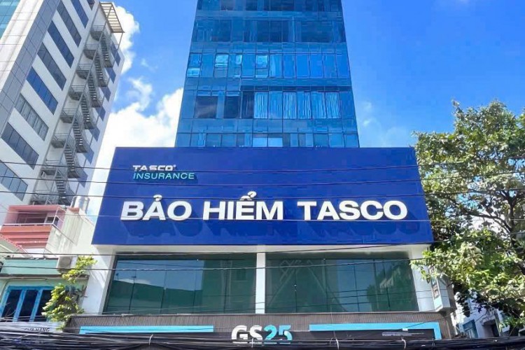 Bán tòa nhà 520-526 Cách Mạng Tháng 8 - DT 12x26m - Hầm + 10 tầng - HĐT 350tr/thg - Giá 180 tỷ!