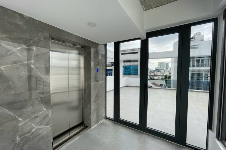 Bán toà nhà 84A Nguyễn Cửu Vân - 8x25m - Hầm 7 tầng - HĐT 210tr/thg - Giá 88 tỷ!