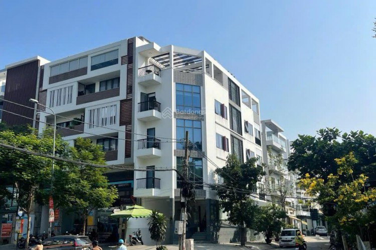 Bán toà nhà 98A Đặng Thuỳ Trâm - DT 13,2x24m - Hầm + 6 tầng - Giá 85 tỷ!