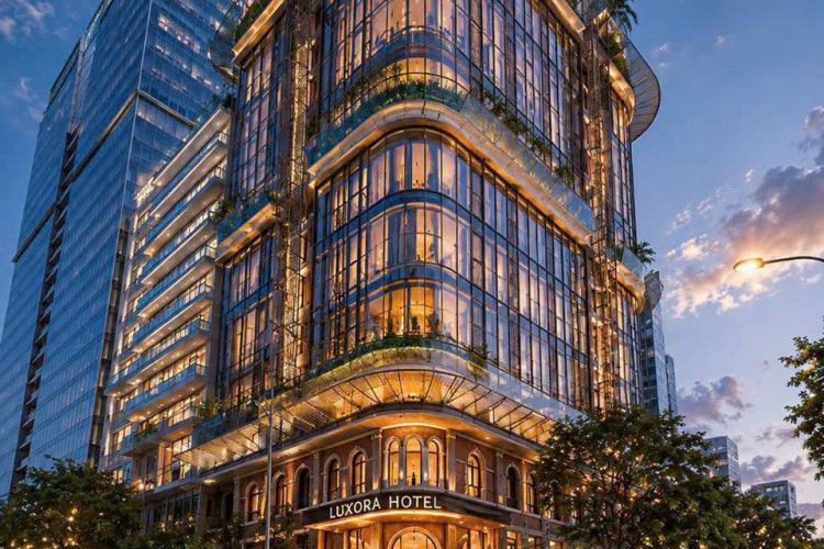 Cho thuê khách sạn góc 111 Hai Bà Trưng - 21x26m - 2 hầm 20 tầng - 99PN - Giá 250.000 USD/tháng!