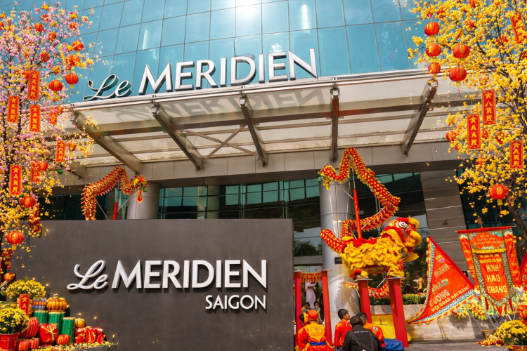 Chuyển nhượng tổ hợp 5 sao Le Méridien Saigon - DT 3232m2 - 3 hầm + 24 tầng - 350 phòng - Giá 10.400 tỷ!