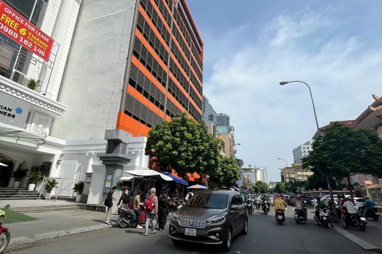 Khuôn đất MTKD 25-27 Nguyễn Khắc Nhu - DT 12x30m - CTXD Hầm + 7 tầng - Giá 180 tỷ!