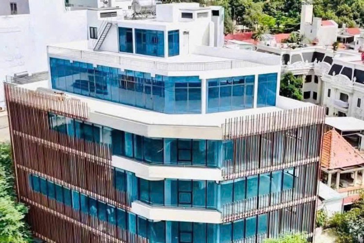 Toà góc 2MTKD 38 Cửu Long - DT 22x20m - Hầm + 7 tầng - 2342m2 sàn - Giá 230 tỷ!